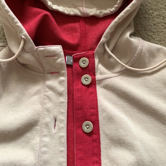 Women’s button front hoodie - Picture 7 of 8